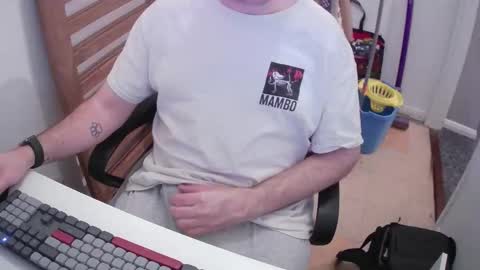 Morph online show from December 2025 08:38:02 PM