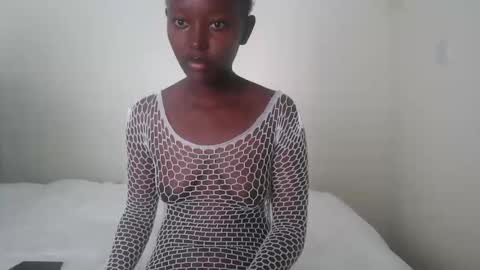 essypetite online show from November 2025 01:48:02 PM