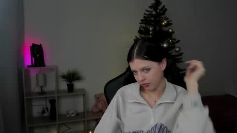 Snapshot of este_ria chatting on December 2024 05:01:01 AM esteria online show from December 2024 05:01:01 AM