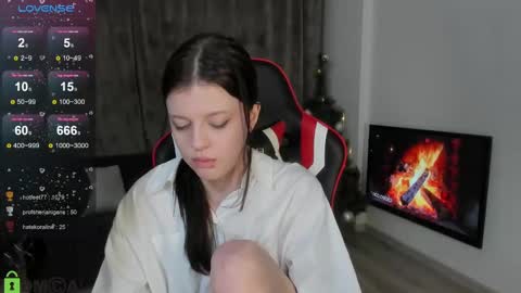 Snapshot of este_ria chatting on December 2024 06:19:02 AM esteria online show from December 2024 06:19:02 AM