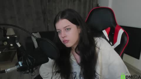 Snapshot of este_ria chatting on January 2025 02:54:02 AM esteria online show from January 2025 02:54:02 AM