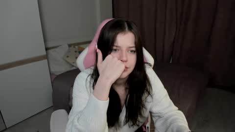 Snapshot of este_ria chatting on January 2025 11:02:02 AM esteria online show from January 2025 11:02:02 AM