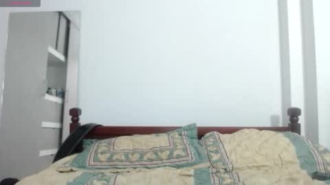 Esteban Reyes  independent model online show from November 2025 10:21:02 PM