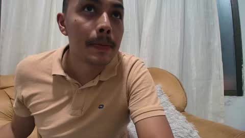 Esteban online show from November 2025 05:41:02 AM