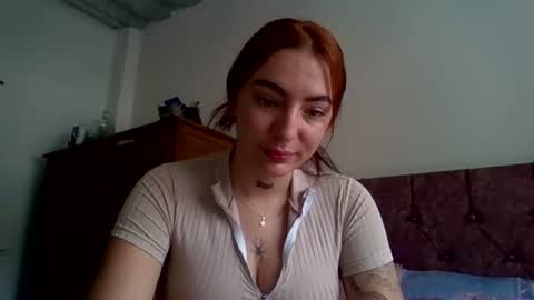 Snapshot of estefa1 chatting on June 2026 05:25:01 PM estefa1 online show from June 2026 05:25:01 PM