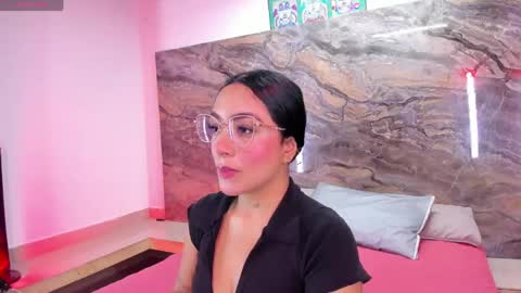 Stefy online show from April 2026 12:20:02 PM