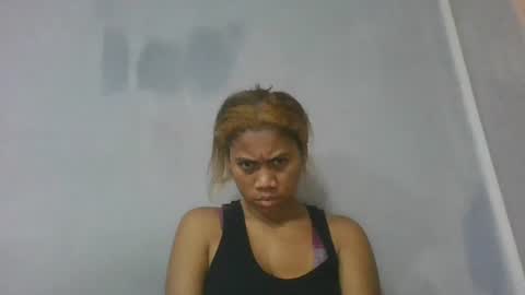 Snapshot of estelah796836 chatting on June 2026 05:54:02 AM estelah796836 online show from June 2026 05:54:02 AM