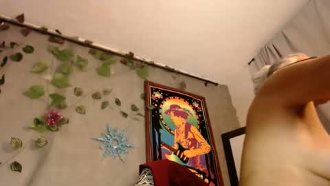 estelamaris online show from January 2025 12:27:01 AM