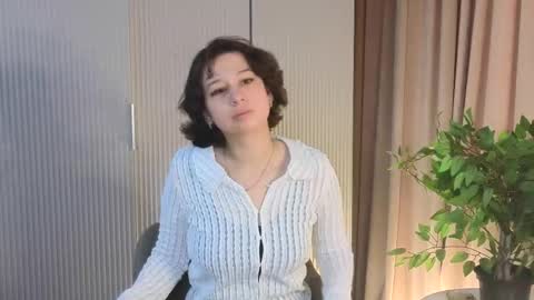 Lily online show from May 2026 02:34:01 PM