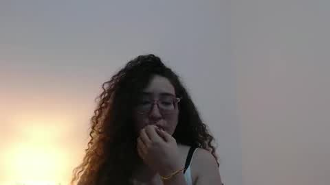 esteralcantara online show from February 2026 01:21:02 AM