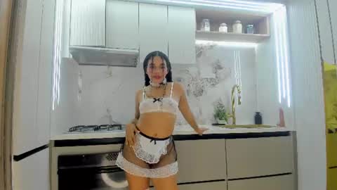 Snapshot of esther_sofia chatting on July 2026 08:35:01 PM esther online show from July 2026 08:35:01 PM