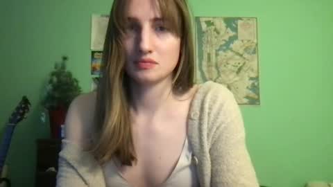 Esther Grey online show from January 2025 12:33:01 AM