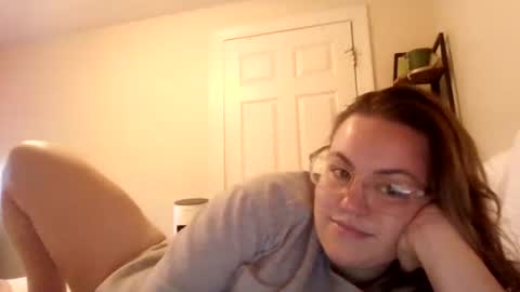 Esther online show from June 2026 11:54:01 PM