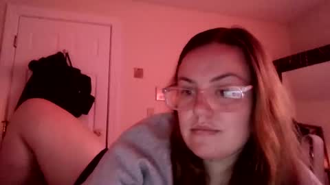 Esther online show from June 2026 06:45:01 PM