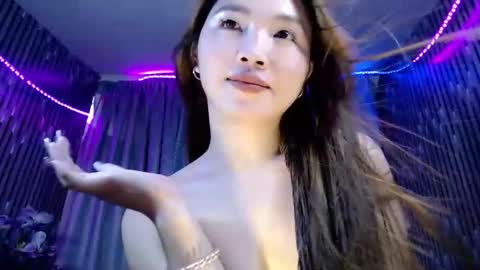 Snapshot of estherlust chatting on September 2025 09:23:02 AM IRIS online show from September 2025 09:23:02 AM