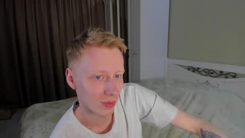 LOUIS online show from April 2026 11:43:01 PM