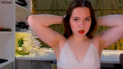 Diana online show from December 2024 11:01:01 AM