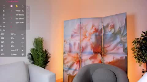 Jessi online show from October 2025 11:03:01 AM