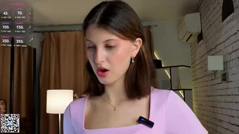 Snapshot of ethalhatchell chatting on September 2025 06:12:02 PM Elsa online show from September 2025 06:12:02 PM