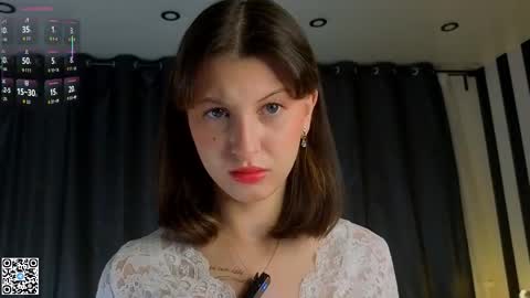 Snapshot of ethalhatchell chatting on November 2025 06:08:01 PM Elsa online show from November 2025 06:08:01 PM