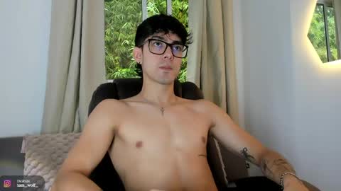 Snapshot of etham_wolf1 chatting on May 2026 06:13:01 PM etham_wolf1 online show from May 2026 06:13:01 PM