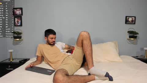 ADAM TAYLOR  ETHAN CAMBAL INDEPENDENT MODELS online show from January 2025 02:29:01 AM