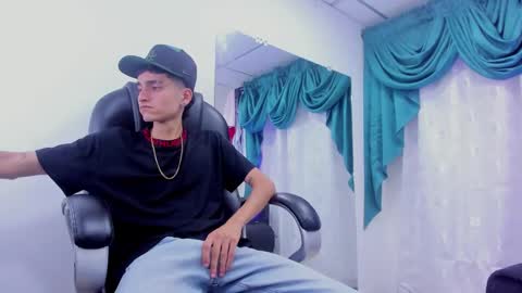 Ethan online show from December 2024 11:06:02 PM