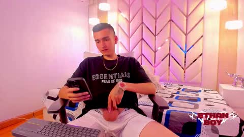 Ethan online show from February 2026 08:23:02 PM