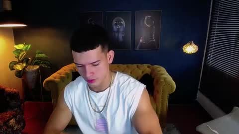 ETHAN RODGERS online show from September 2025 08:10:01 PM