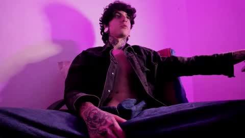 Ethan sykes online show from September 2025 02:46:01 AM