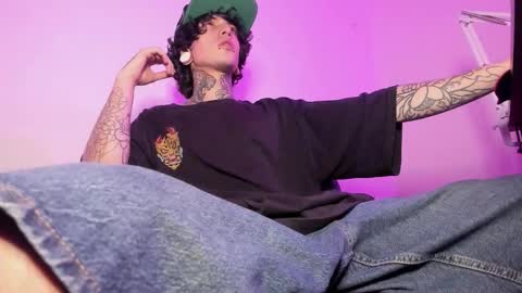 Ethan sykes online show from November 2025 03:17:01 AM