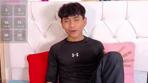 Ethan online show from November 2025 10:22:02 PM