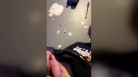 ethanbmx2001 online show from April 2026 11:23:02 AM