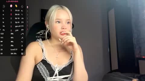 Snapshot of eugenierickel chatting on July 2026 01:22:01 AM Alice online show from July 2026 01:22:01 AM