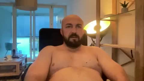 Snapshot of europeloverboy chatting on September 2025 06:26:01 AM europeloverboy online show from September 2025 06:26:01 AM