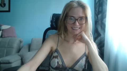 eva2323 online show from January 2025 08:09:01 AM