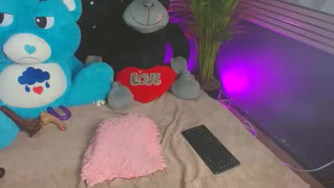 eva_06 online show from November 2025 11:25:02 PM