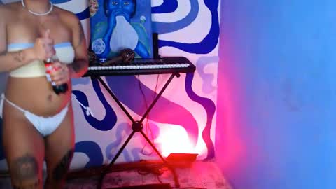 Iris Smile  independent model online show from July 2026 04:31:02 PM