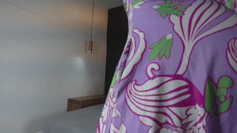 EVA DAEMON  online show from December 2025 11:50:01 AM