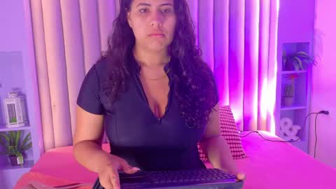 Snapshot of eva_daemon chatting on June 2026 12:07:02 PM EVA DAEMON online show from June 2026 12:07:02 PM