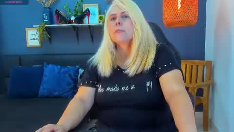 eva_love49 online show from July 2026 05:41:01 PM