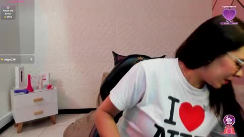 Eva  online show from April 2026 03:12:01 PM