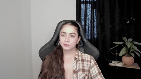 eva_monn online show from December 2024 07:38:02 PM