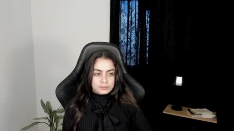 eva_monn online show from January 2025 09:00:02 PM