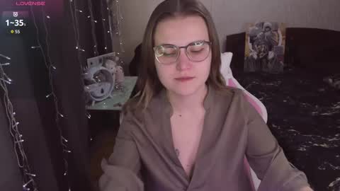 Eva online show from October 2025 10:49:01 AM