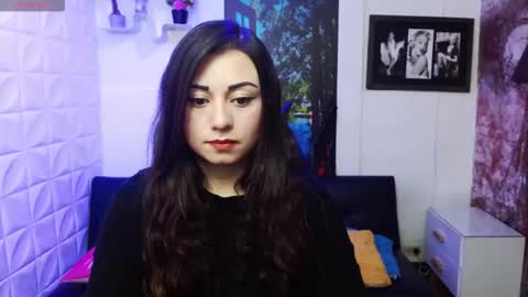 Snapshot of eva_rosell chatting on November 2025 02:39:02 PM Eva online show from November 2025 02:39:02 PM