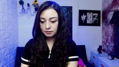 Snapshot of eva_rosell chatting on November 2025 02:28:02 PM Eva online show from November 2025 02:28:02 PM