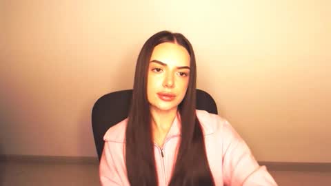 Eva online show from October 2025 04:37:01 PM