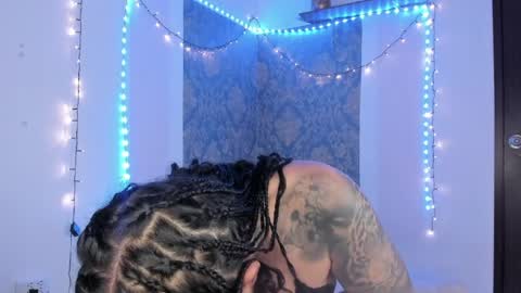 Eva  online show from April 2026 09:58:02 AM