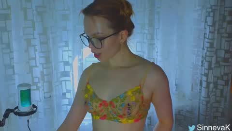 Snapshot of eva_sinn chatting on February 2025 03:15:02 PM Hi there i am Eva and i wish create a nice community with you so join my Ticket Show for more pleasure online show from February 2025 03:15:02 PM